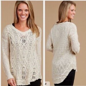 Altar’d State Oakland Medium Ivory Frayed Distressed Fringe Crochet Sweater